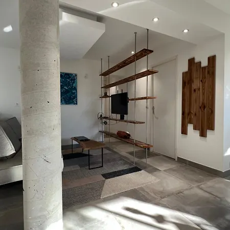 Sous Les Pins Apartment Sanary-sur-Mer